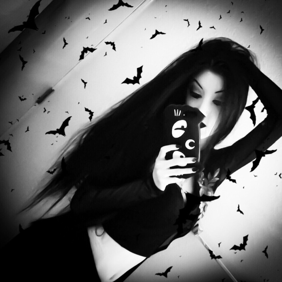 Meet 🖤⚰️🕸Alice🪦🥀🦇 - Picture 5 of 10